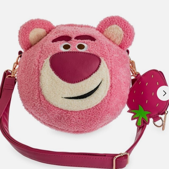 Disney loungefly Lotso purse smells like strawberries - Picture 14 of 16